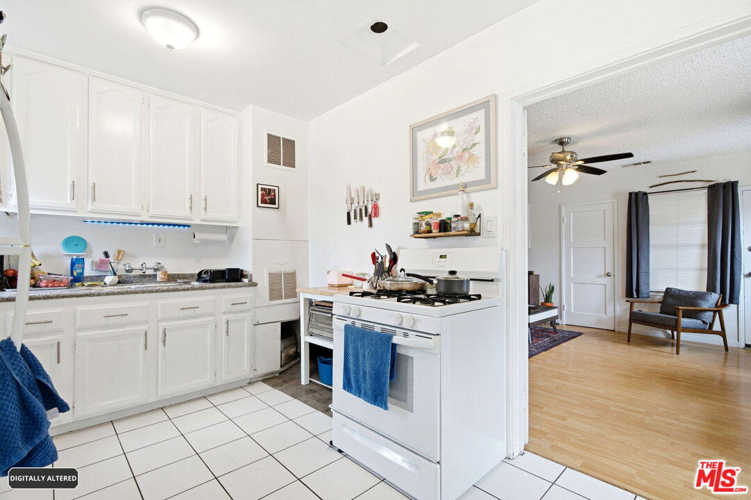 Property photo 38