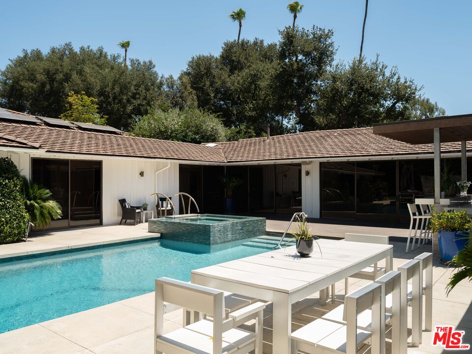 Property photo 47