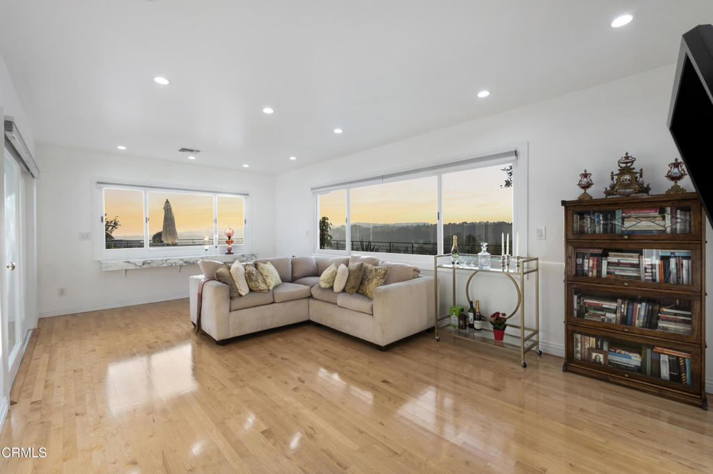 Property photo 48
