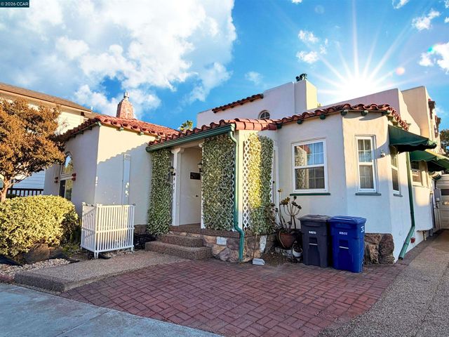 Property photo 37