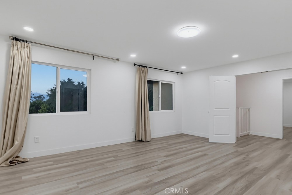 Property photo 50
