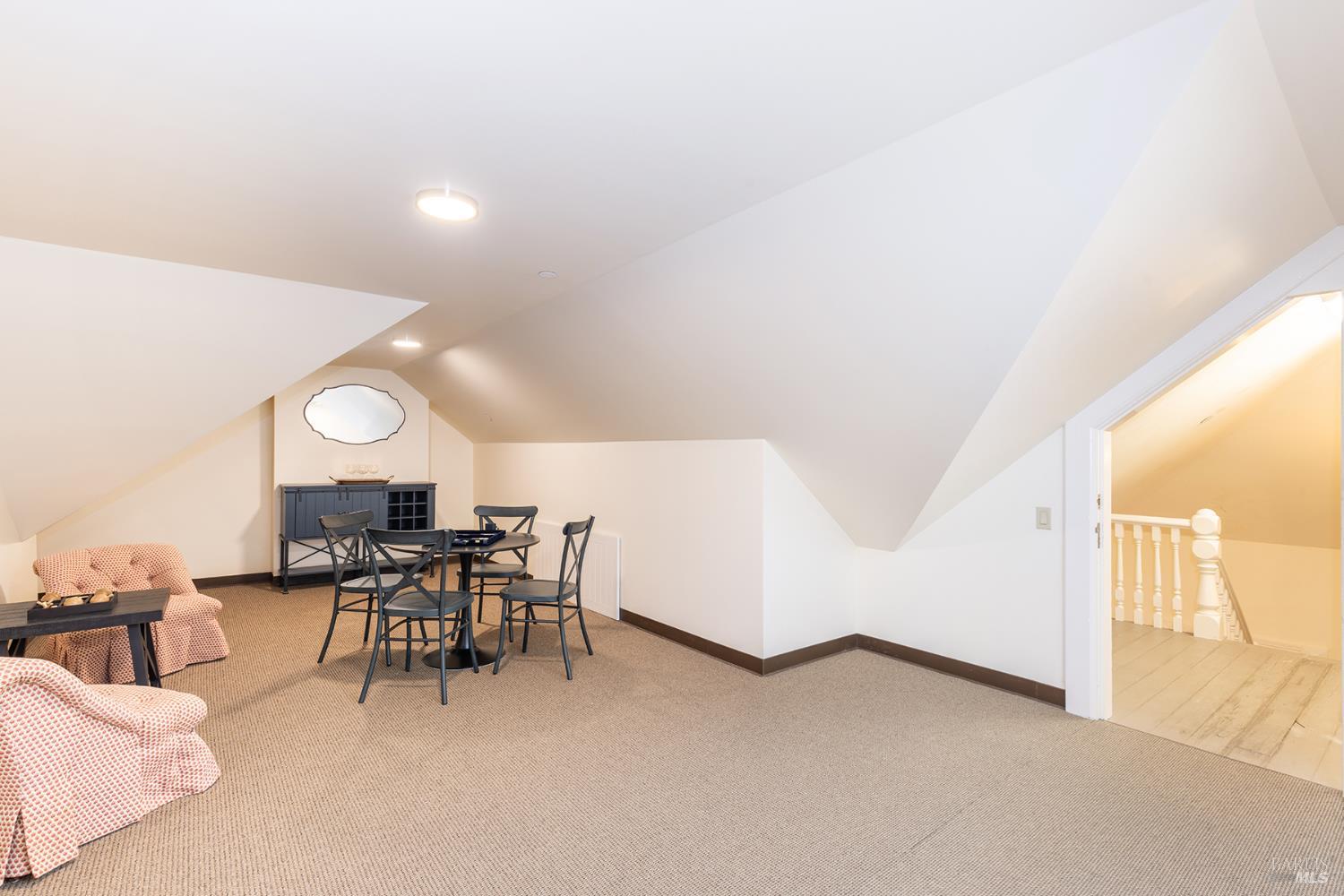 Property photo 50