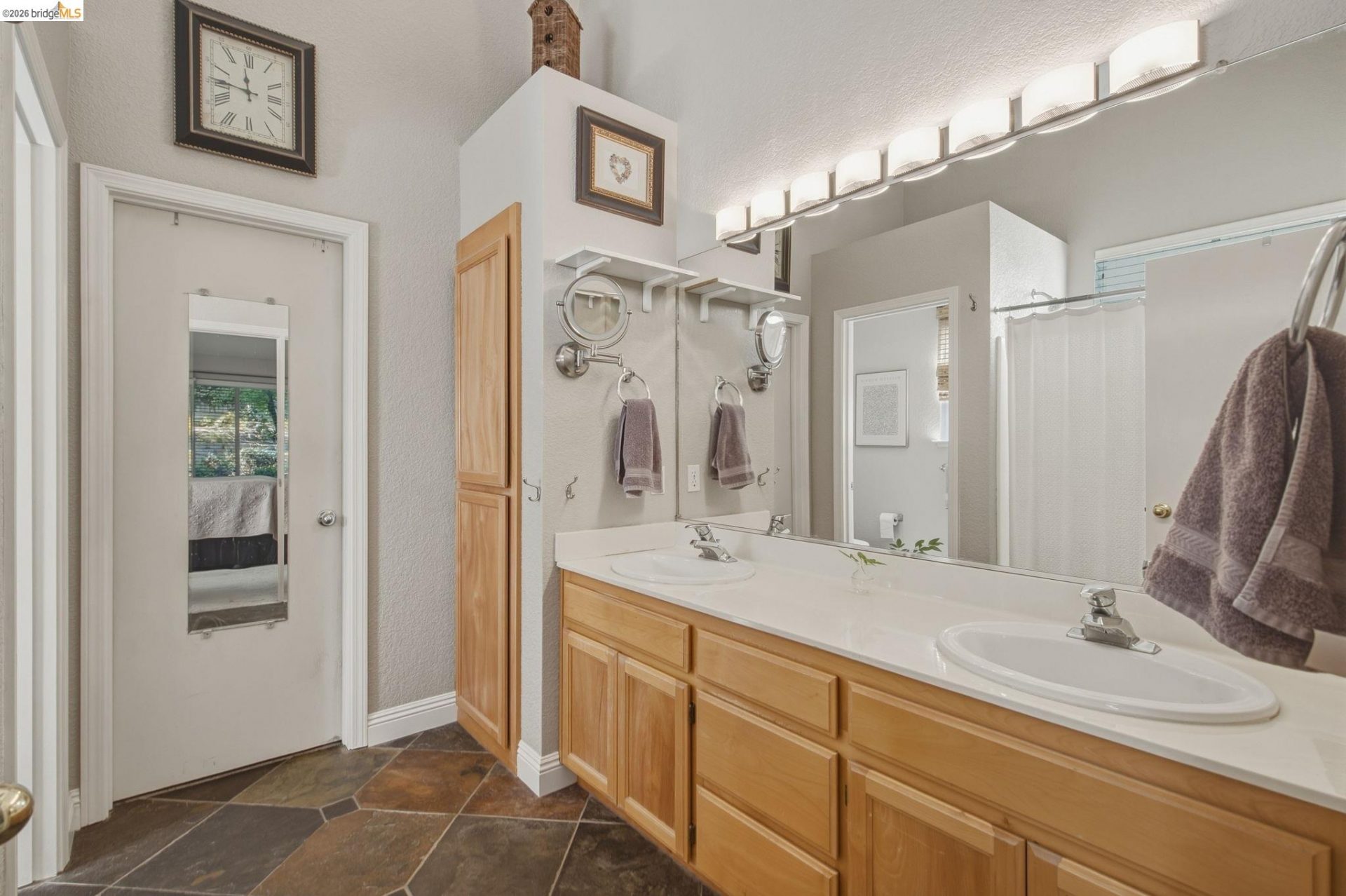 Property photo 43