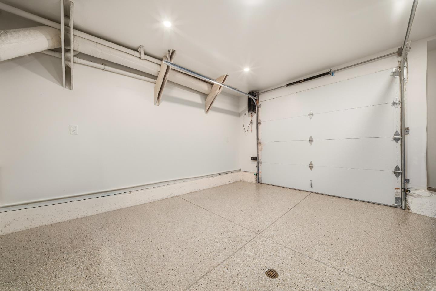 Property photo 50