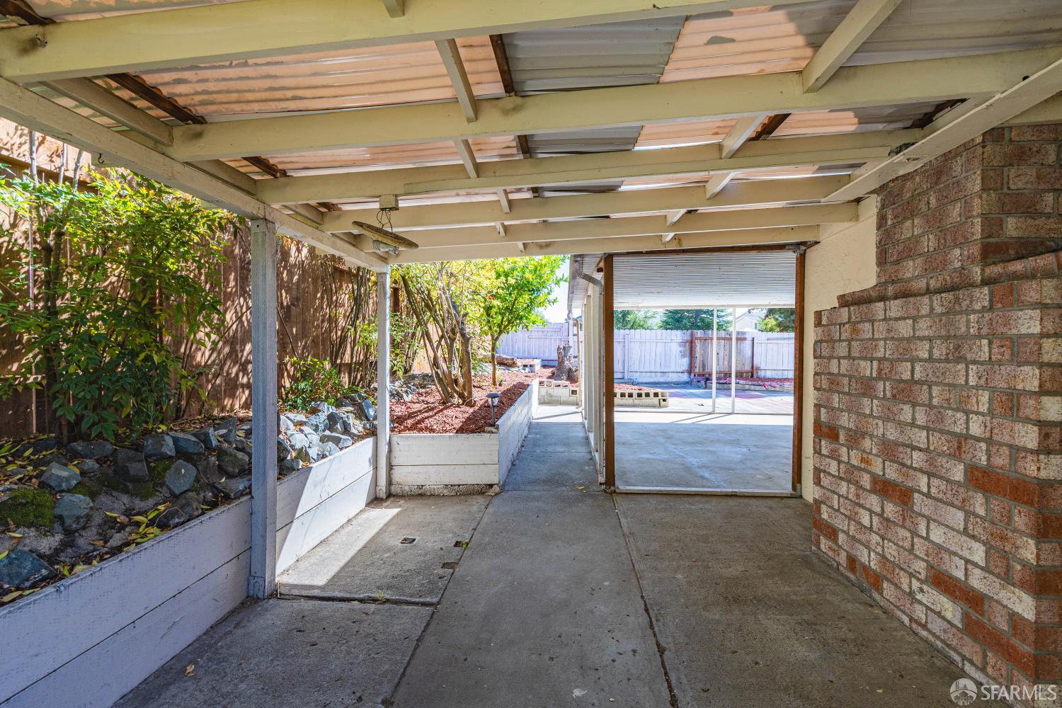 Property photo 50