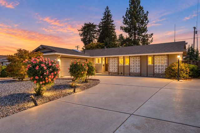Property photo 45