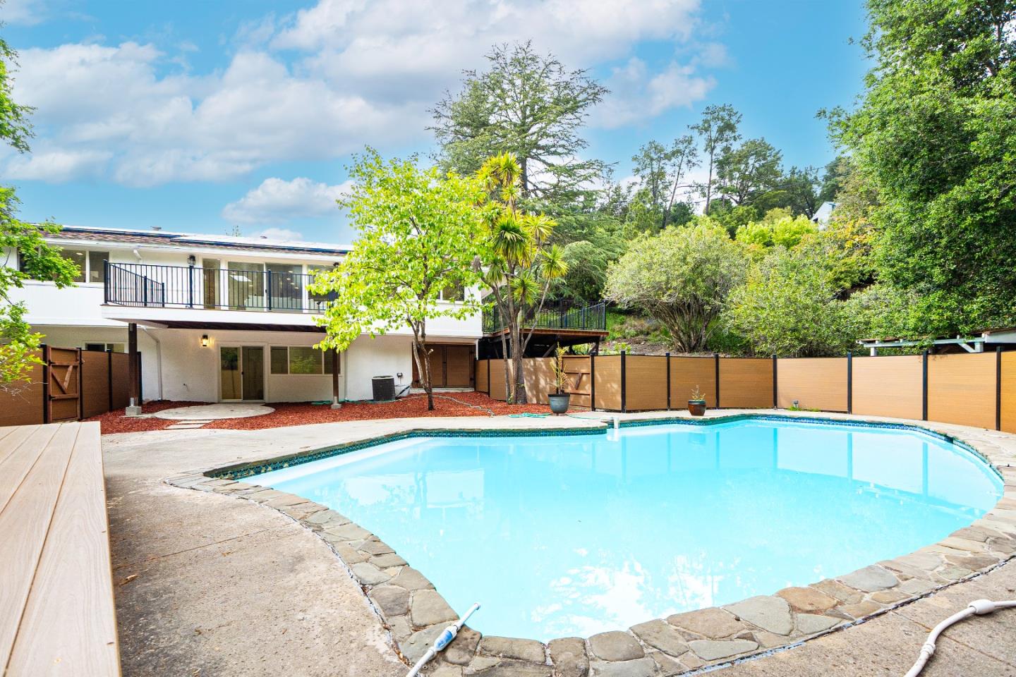 Property photo 51
