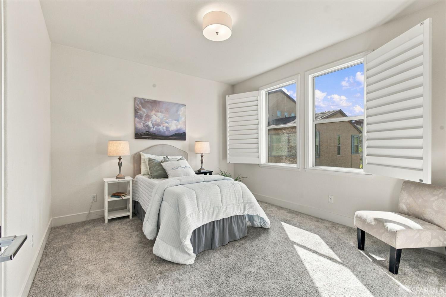 Property photo 34