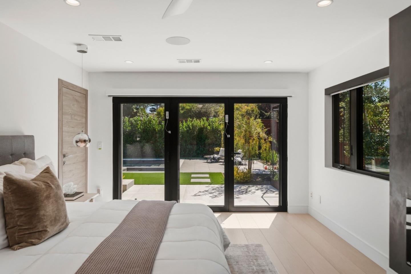 Property photo 38