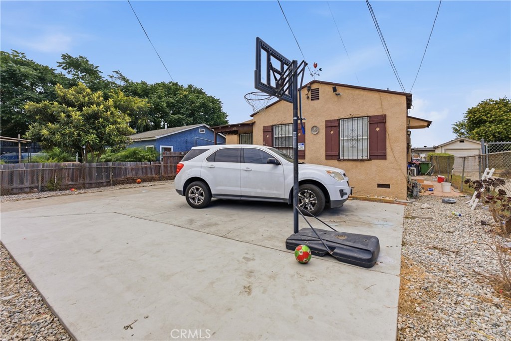 Property photo 24