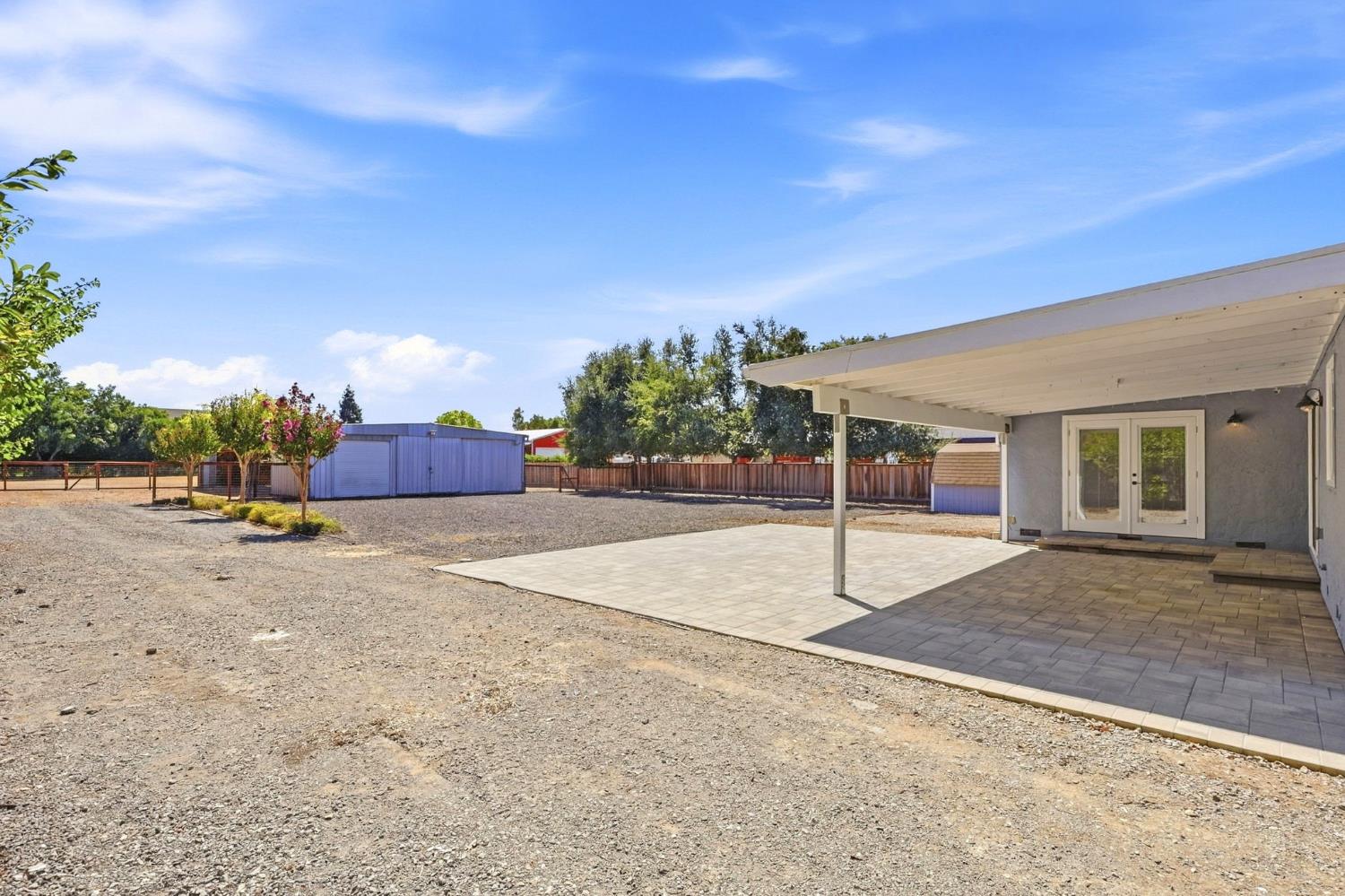 Property photo 43