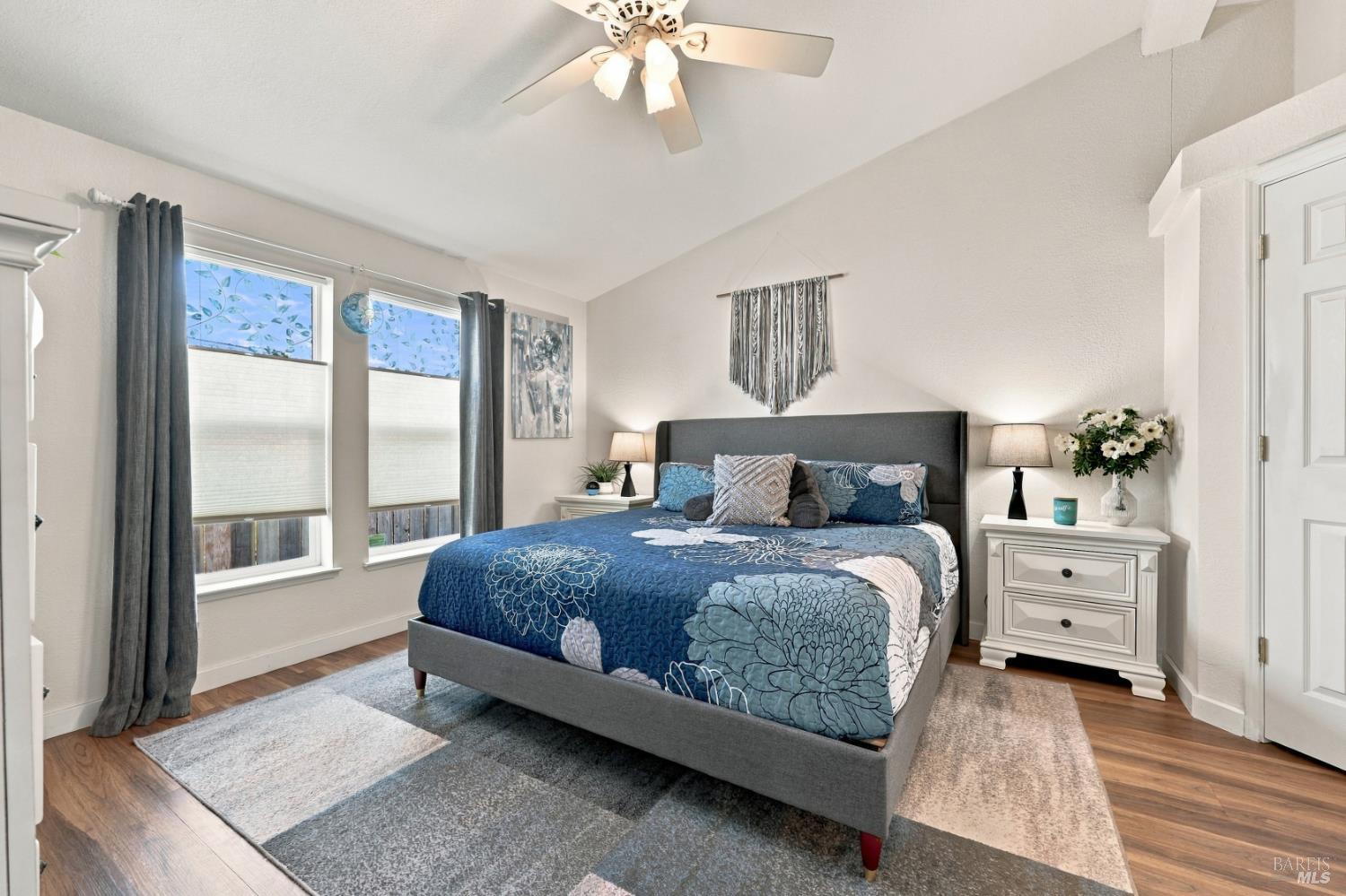 Property photo 28