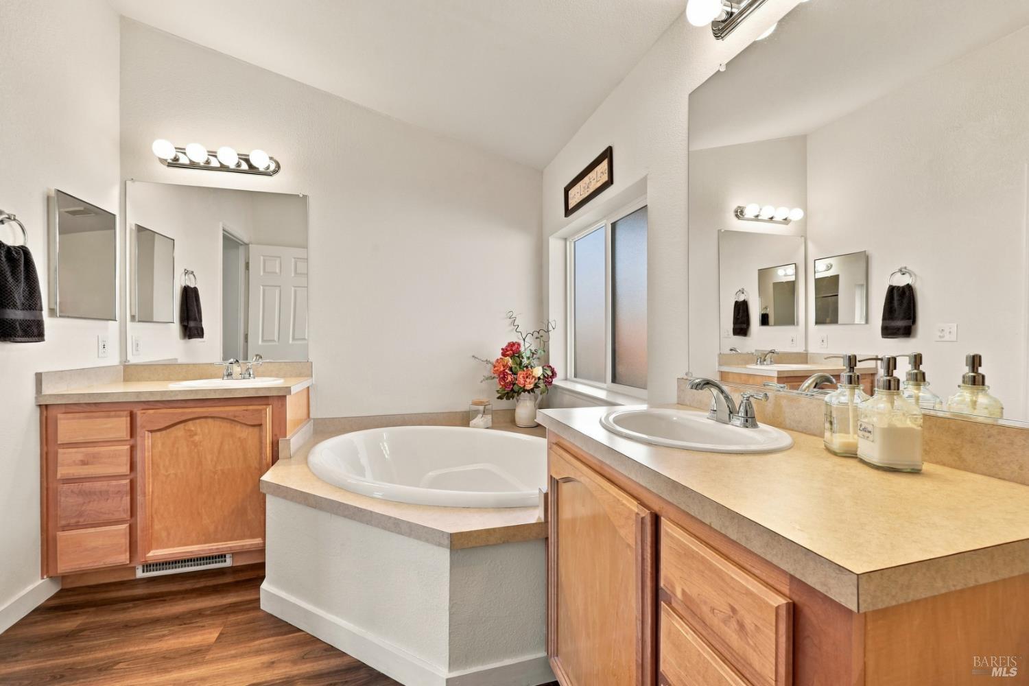 Property photo 30