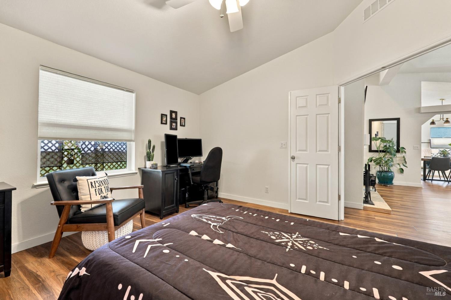 Property photo 36