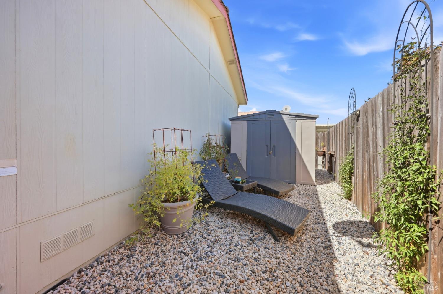 Property photo 44