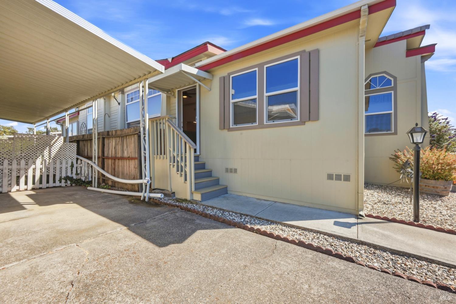Property photo 46
