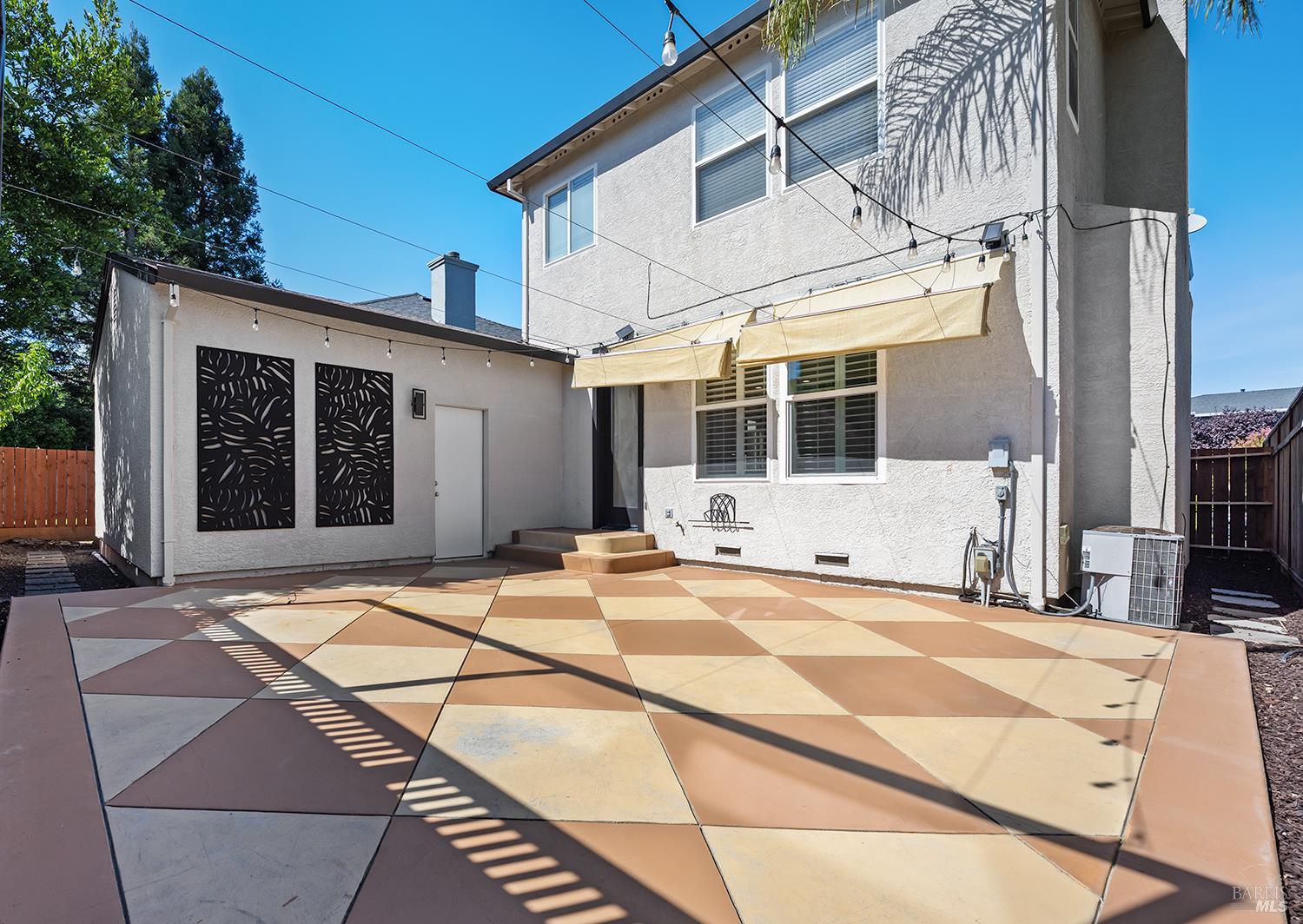Property photo 46
