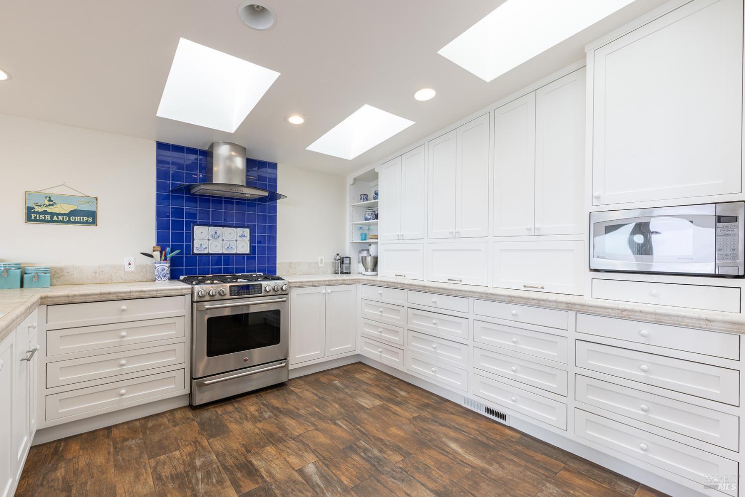 Property photo 37