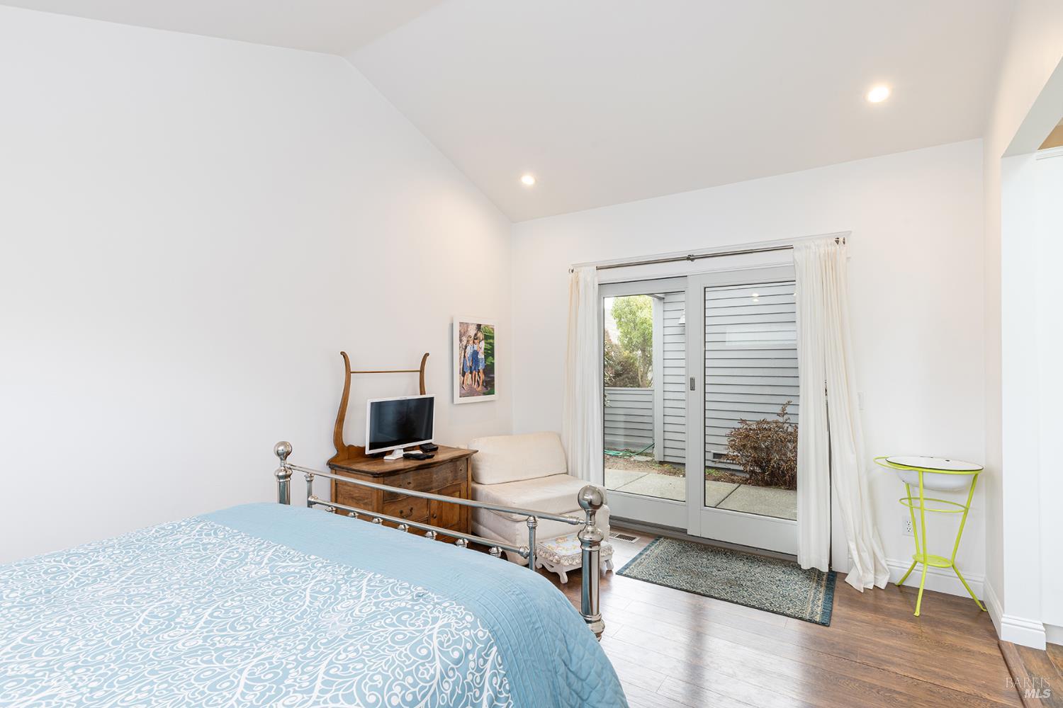 Property photo 43