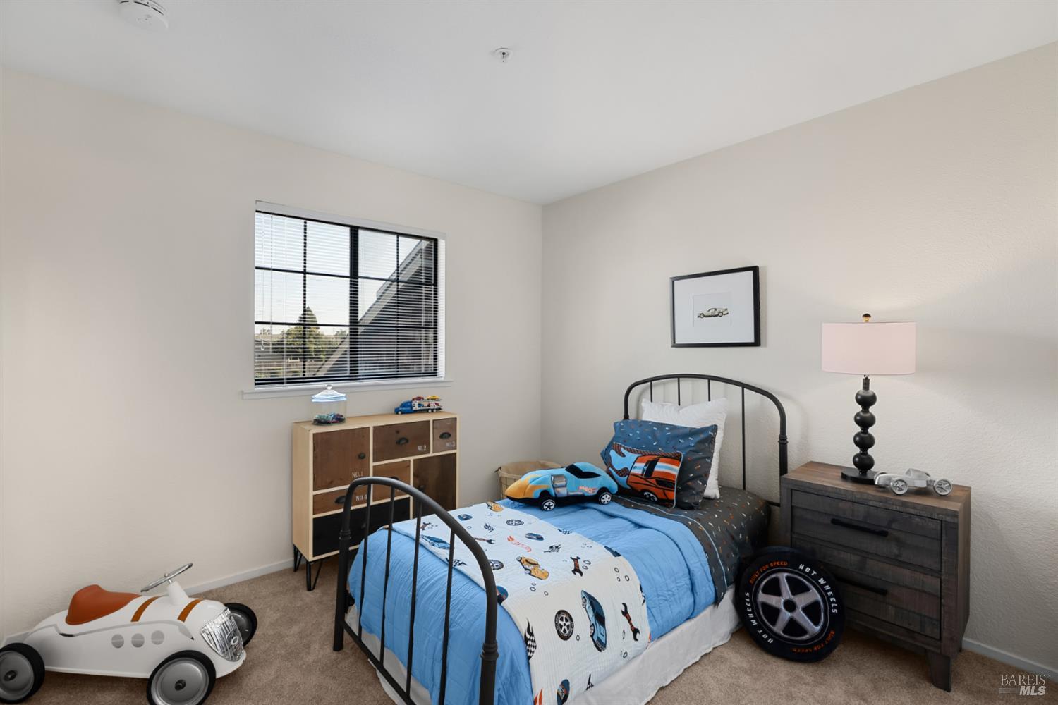 Property photo 28