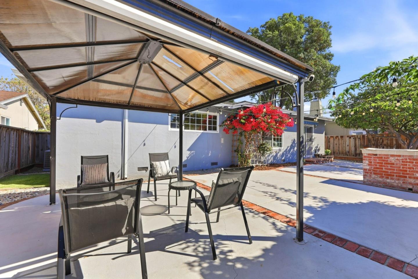 Property photo 33