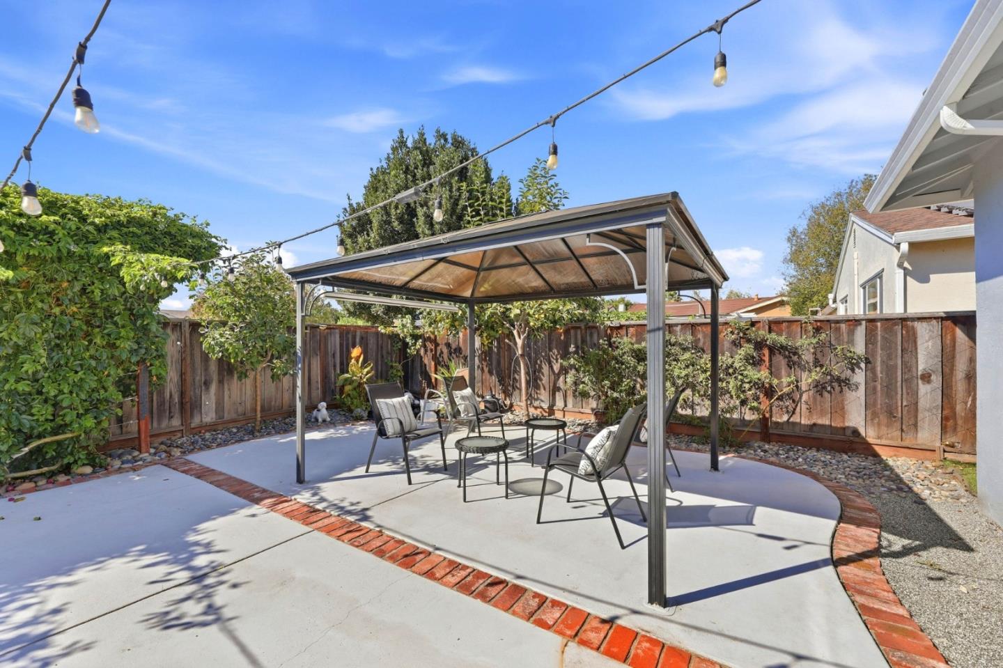 Property photo 35