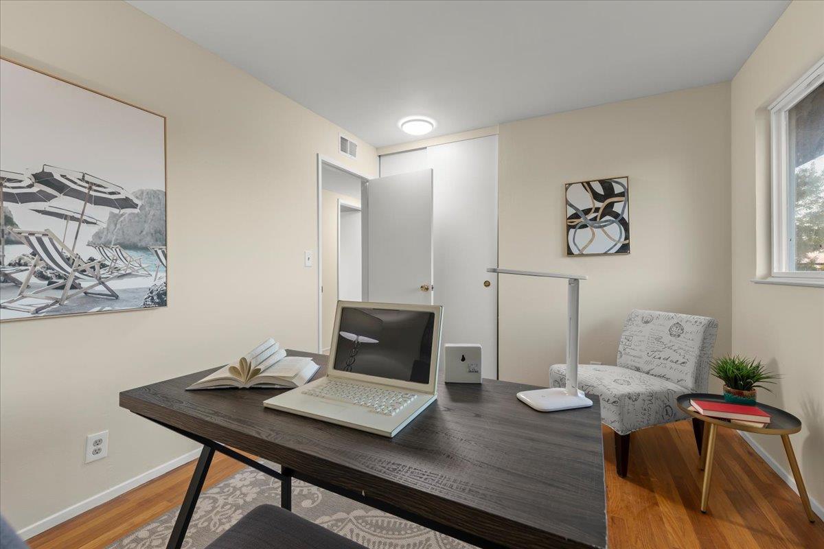 Property photo 37