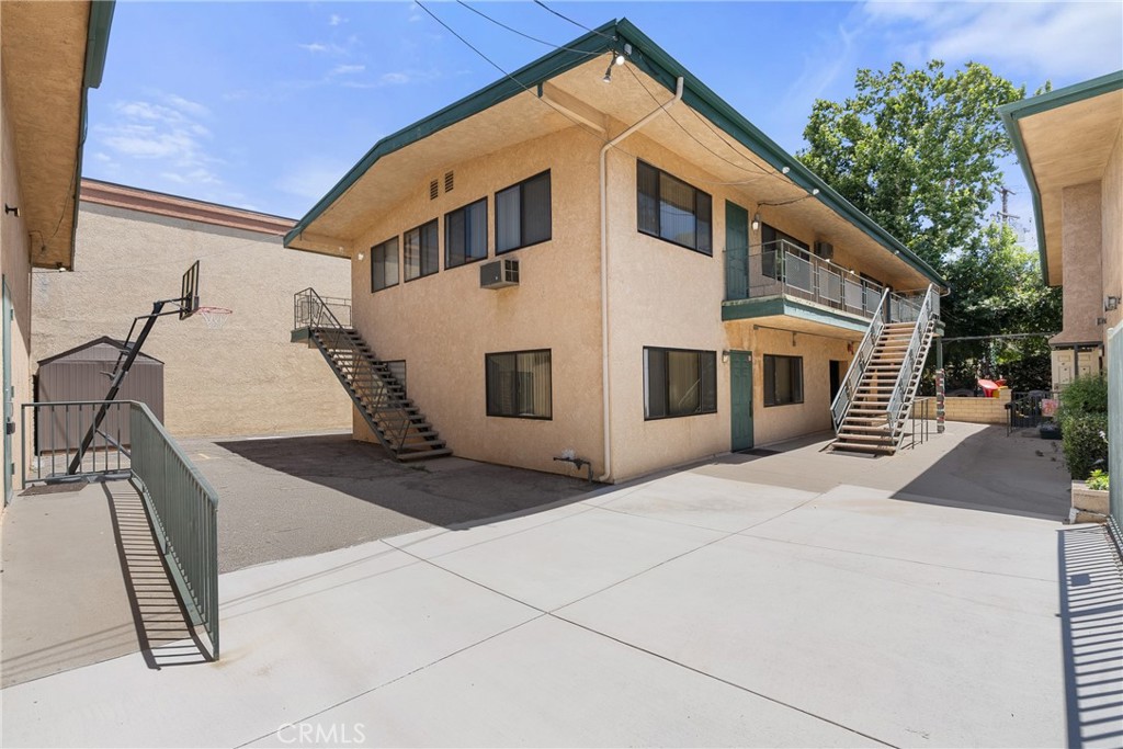 Property photo 34