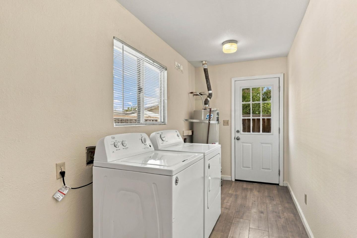 Property photo 36