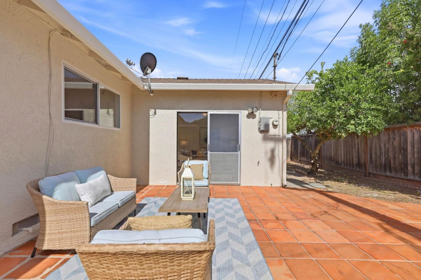 Property photo 38