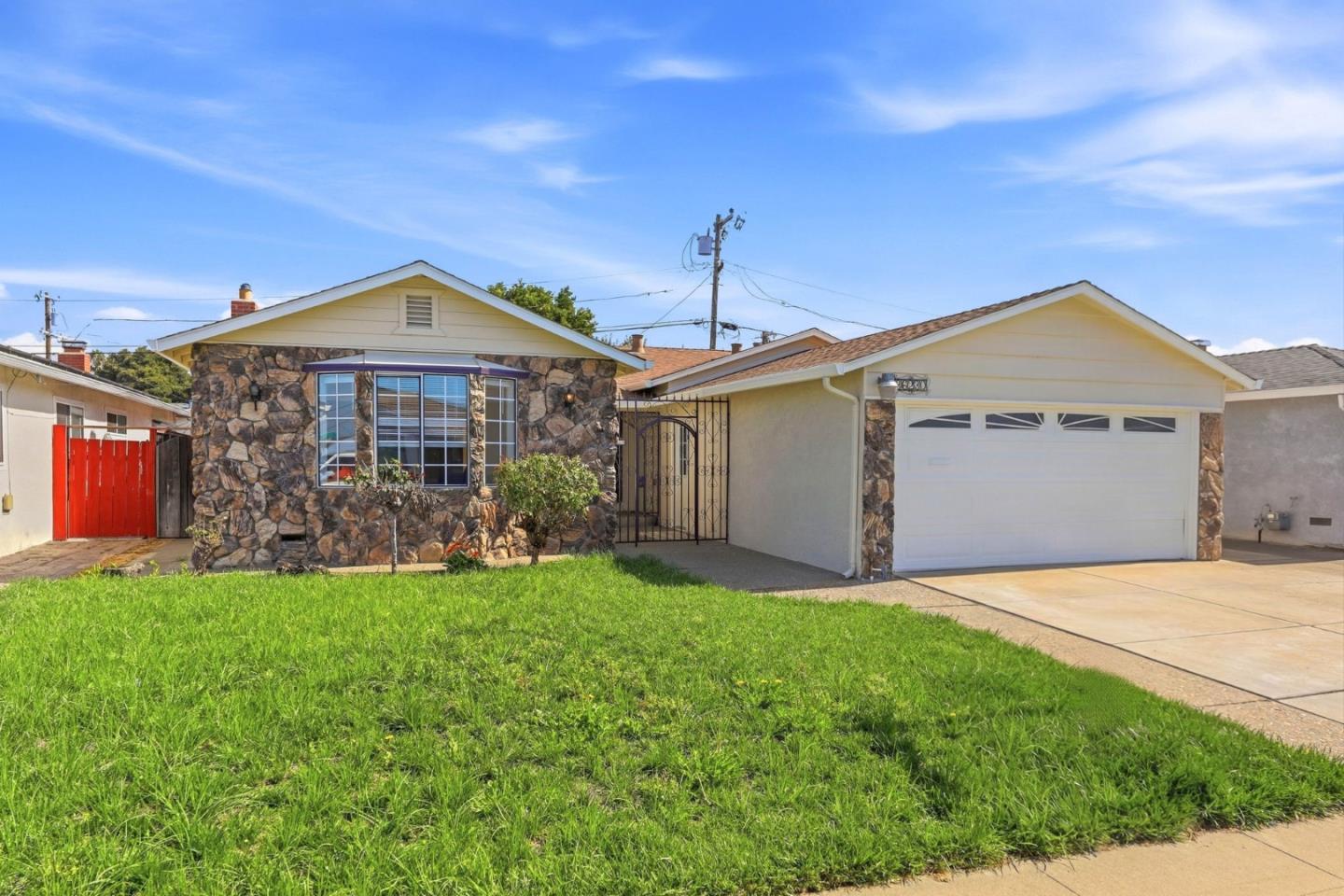 Property photo 44