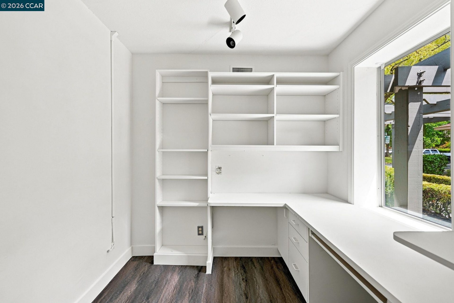 Property photo 34
