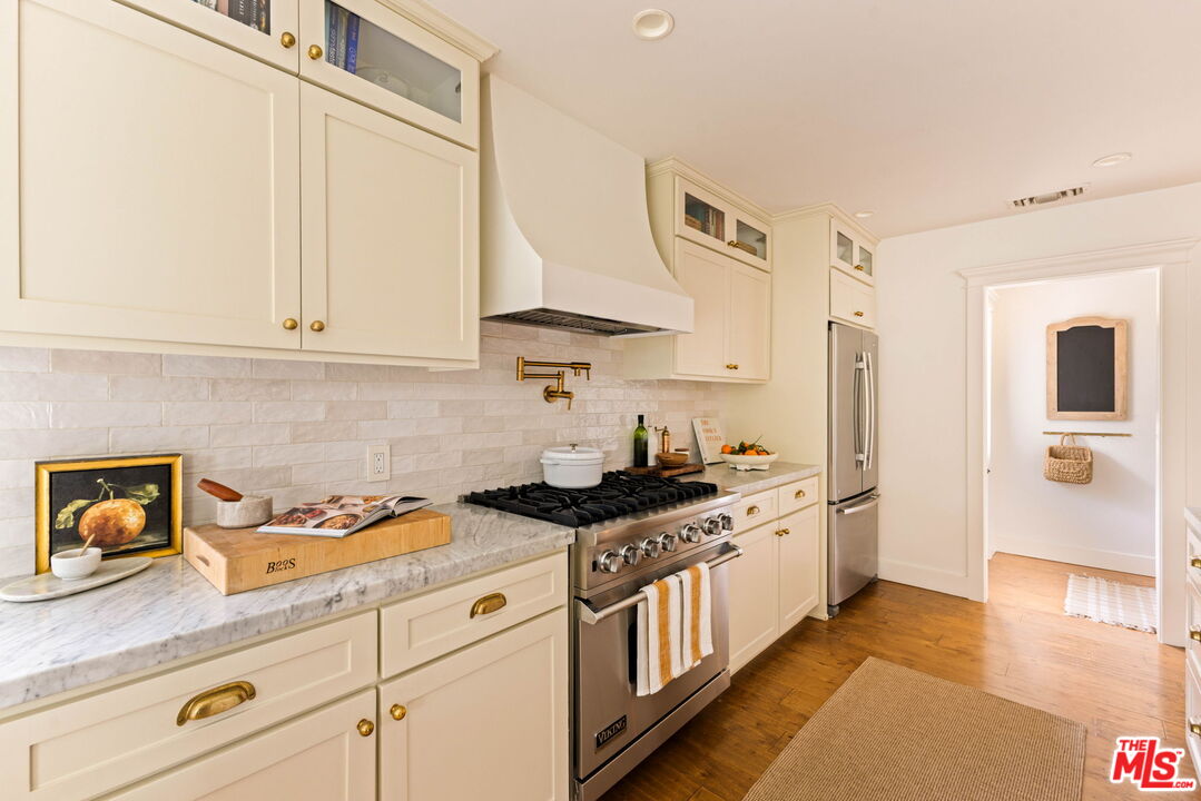 Property photo 22