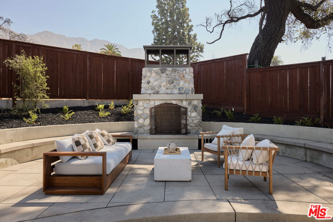 Property photo 40