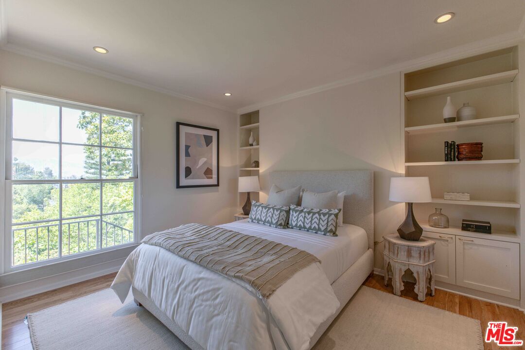 Property photo 44