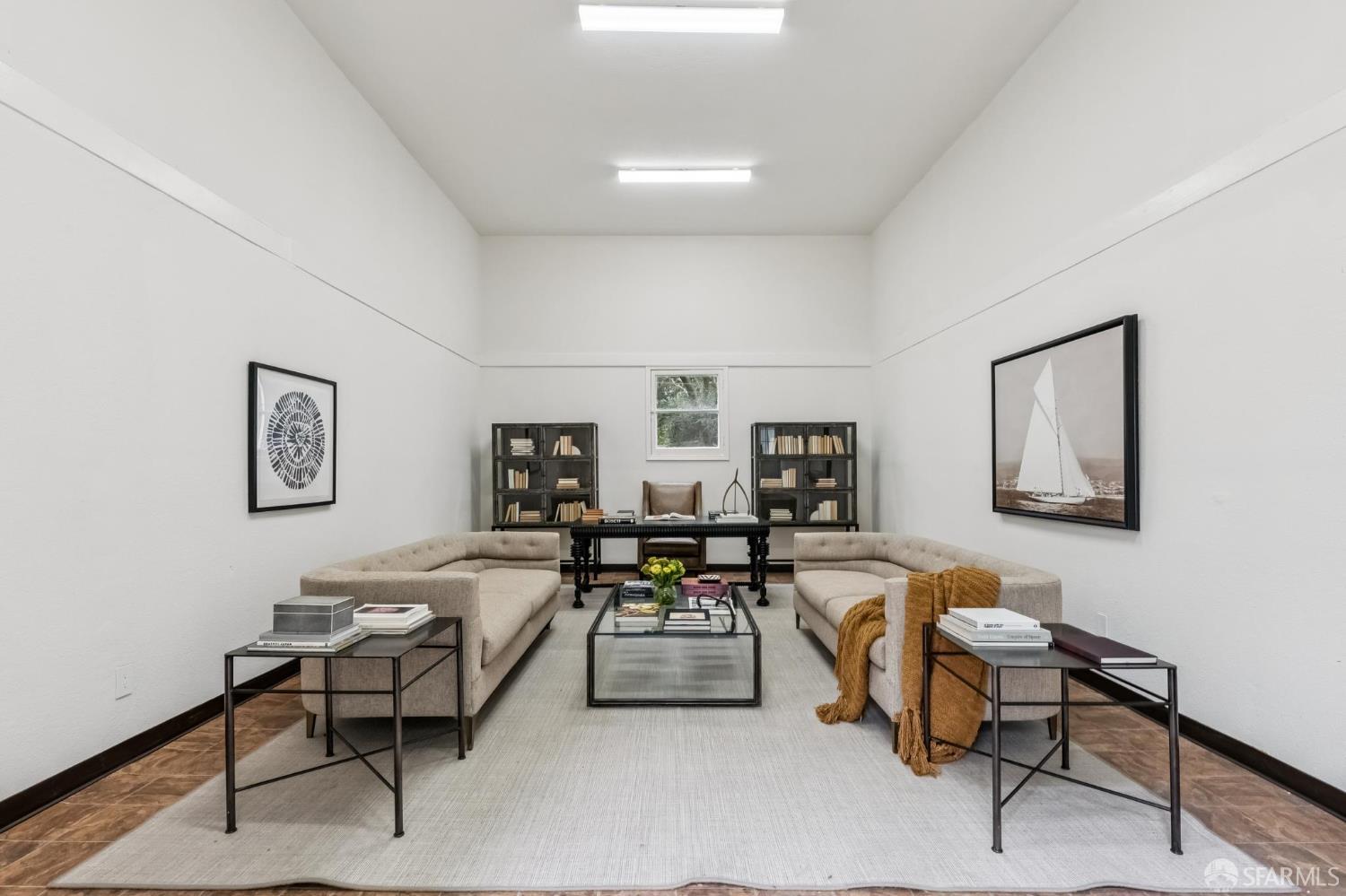 Property photo 44