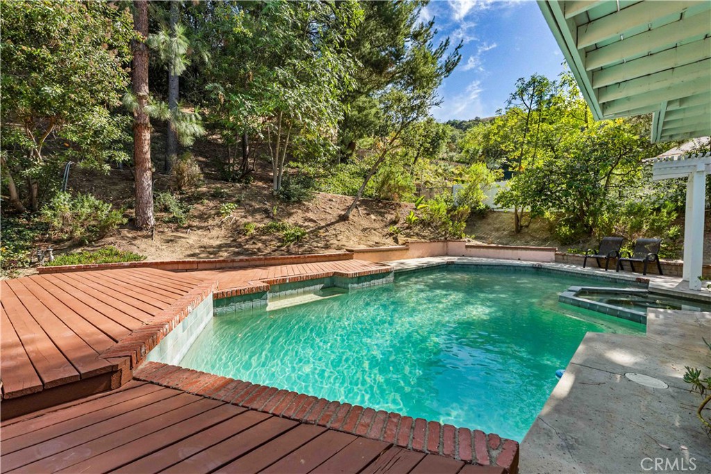Property photo 36