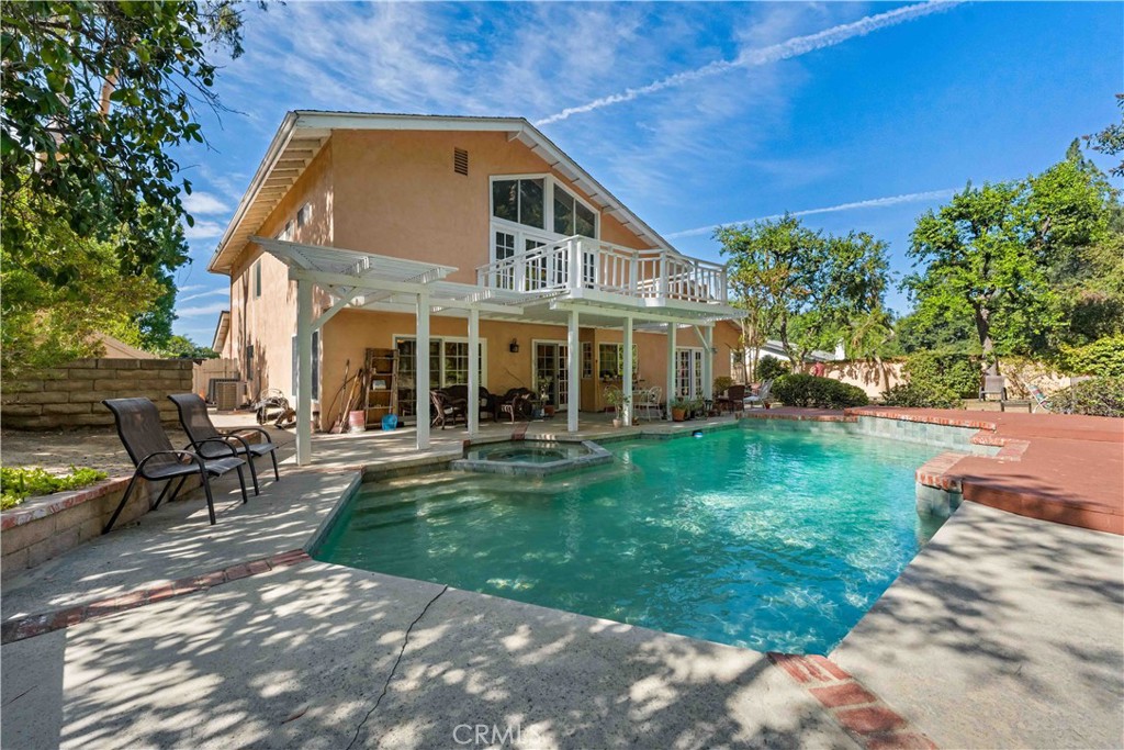 Property photo 38
