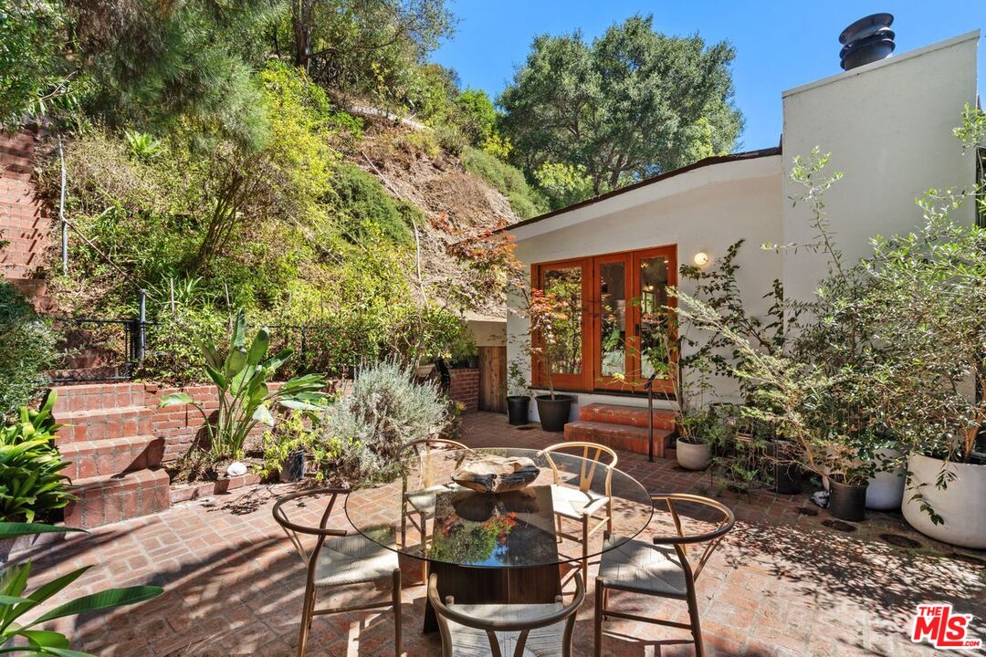 Property photo 18