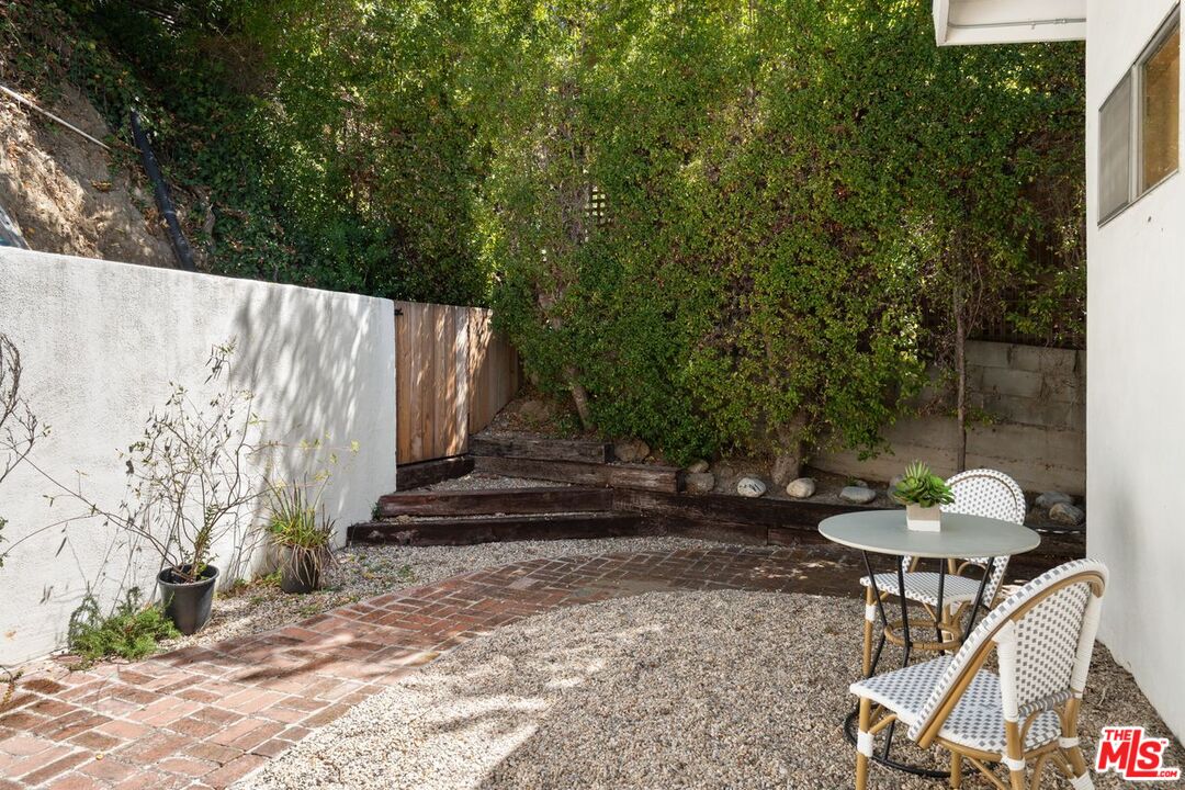 Property photo 42