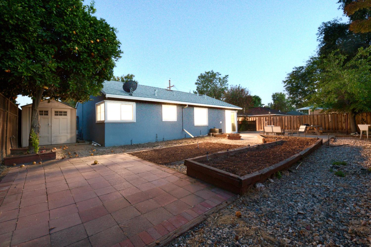 Property photo 31
