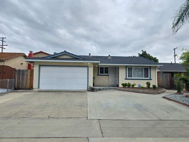 Property photo 36