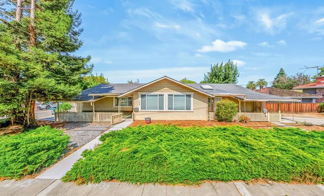 Property photo 37