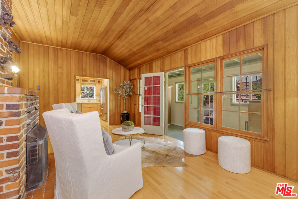 Property photo 28