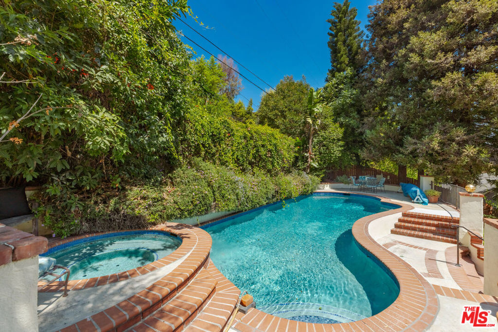 Property photo 42