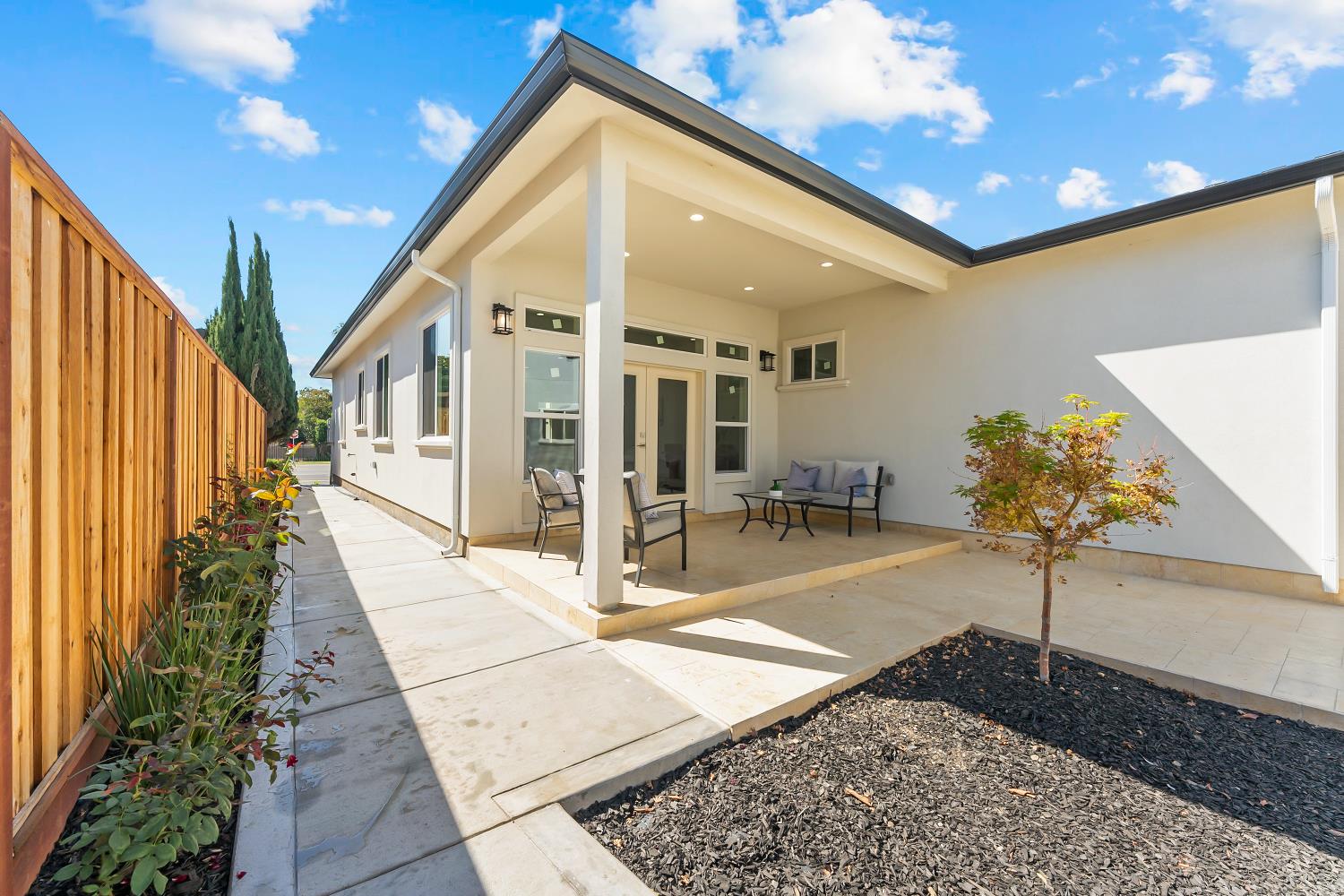 Property photo 50