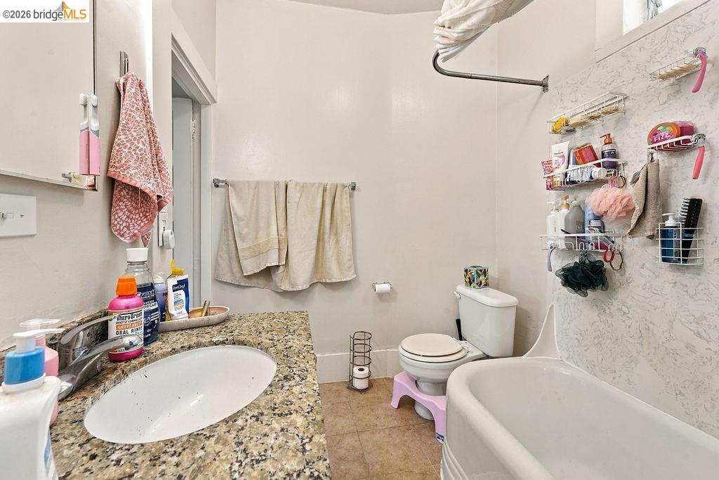 Property photo 33