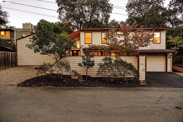 Property photo 36