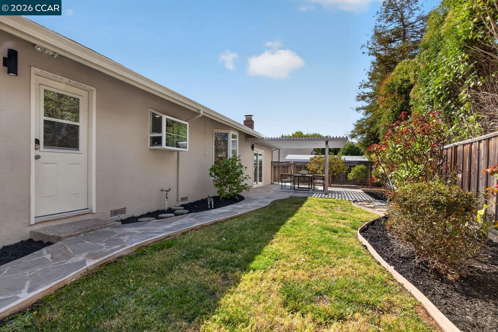 Property photo 32