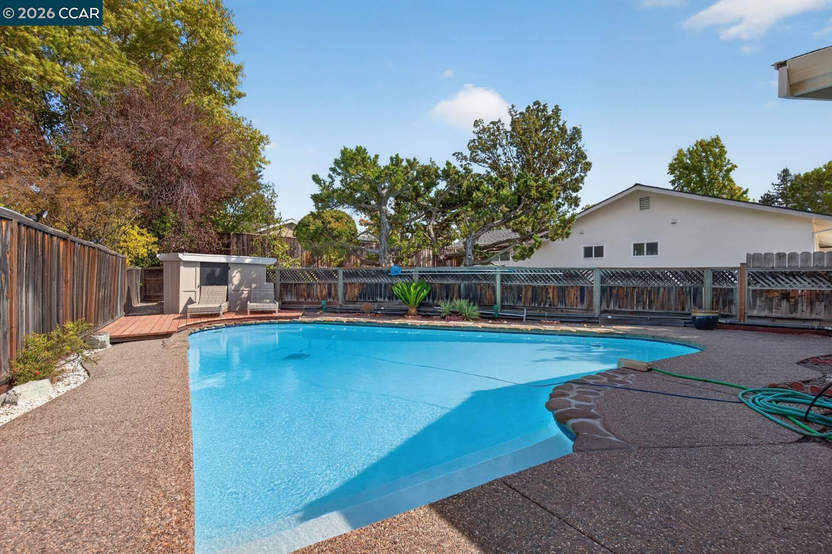 Property photo 33